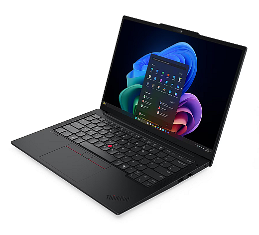 Lenovo ThinkPad E14 Gen 8 Intel 21Y6000FGE in einer weiteren geöffneten Schrägansicht mit Blick auf Display, Tastatur und Gehäusedesign.