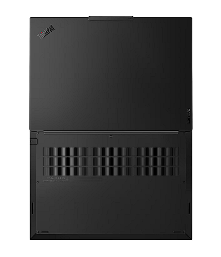 Unterseite des Lenovo ThinkPad E16 mit Lüftungsöffnungen und technischen Gehäusedetails.